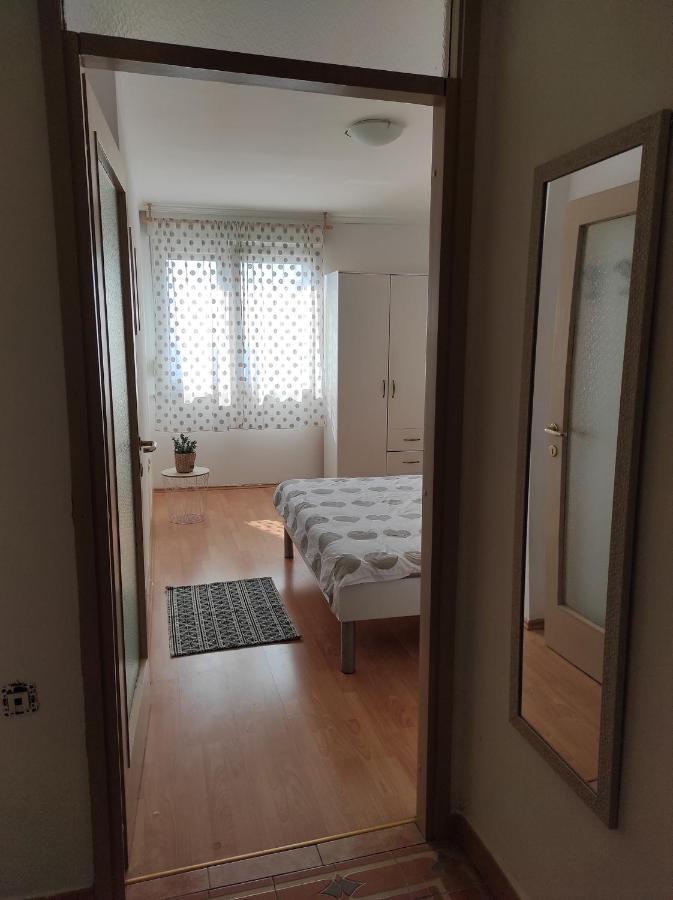 Sunny Apartment In Rijeka Exterior photo